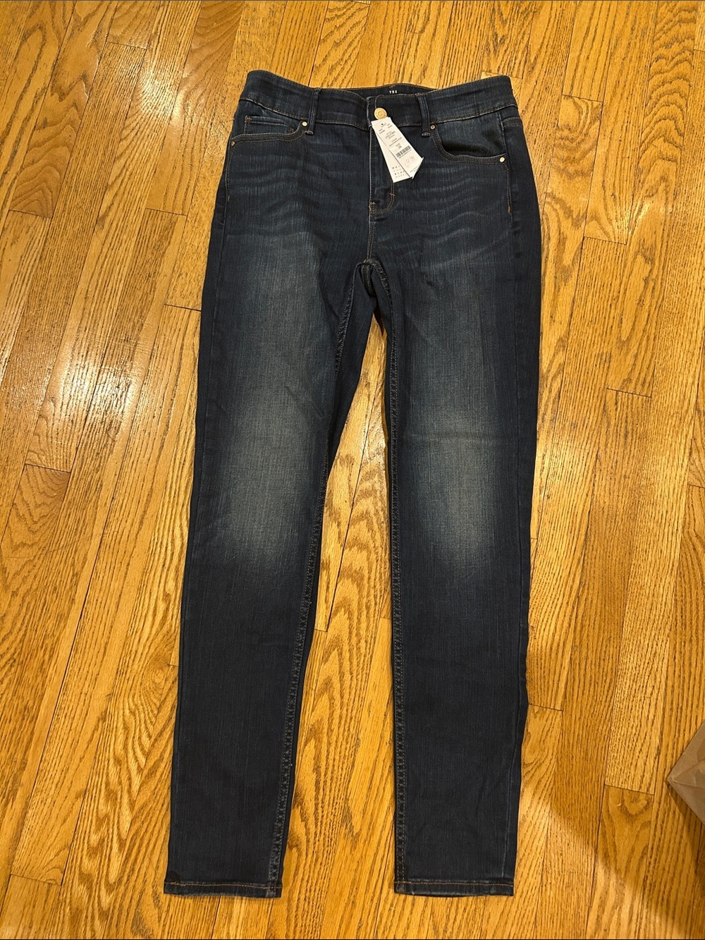 White House Black Market Skinny Jeans